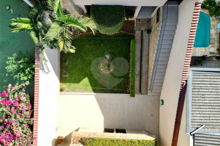 Sobrado à venda com 4 quartos, sendo 2 suítes, em Jardim Franca, São Paulo, SP