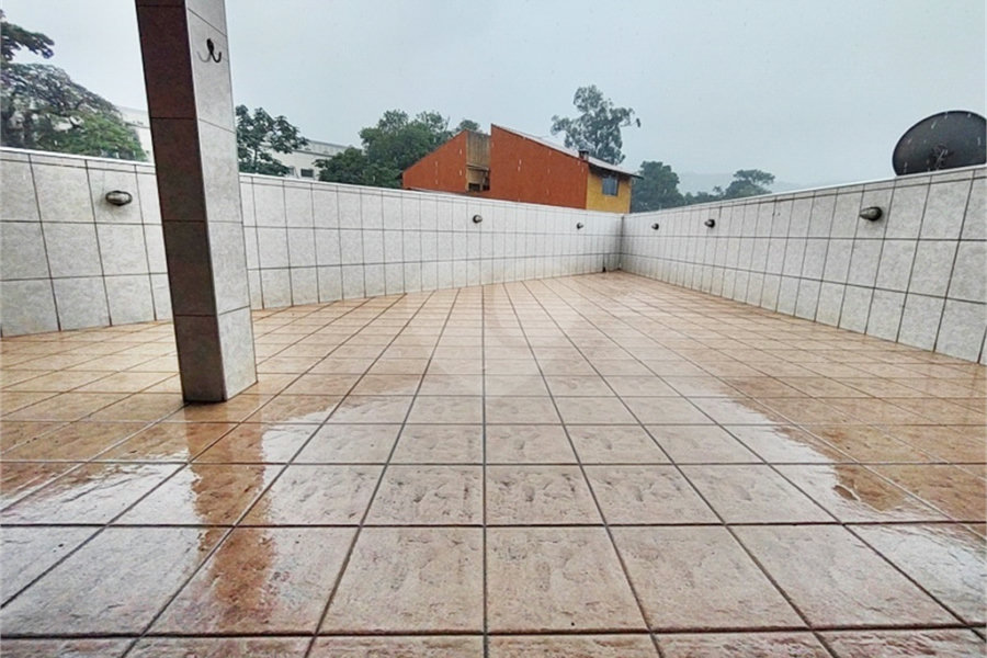 Sobrado à venda com 3 quartos em Tremembé, São Paulo, SP