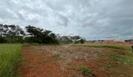 Terreno à venda em Jardim das Palmas, Itapetininga, SP