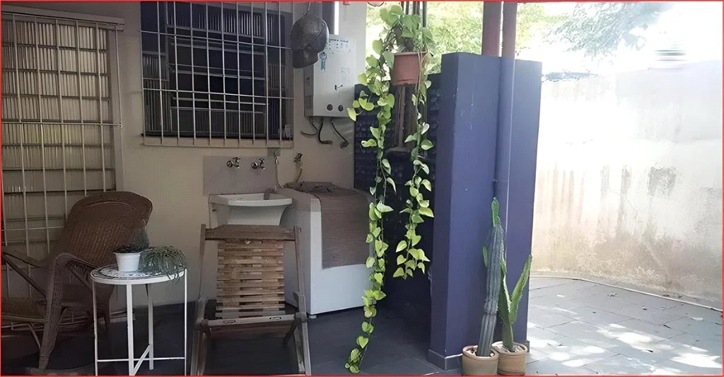 Casa à venda com 4 quartos, sendo 1 suíte, em Jardim Monte Kemel, São Paulo, SP