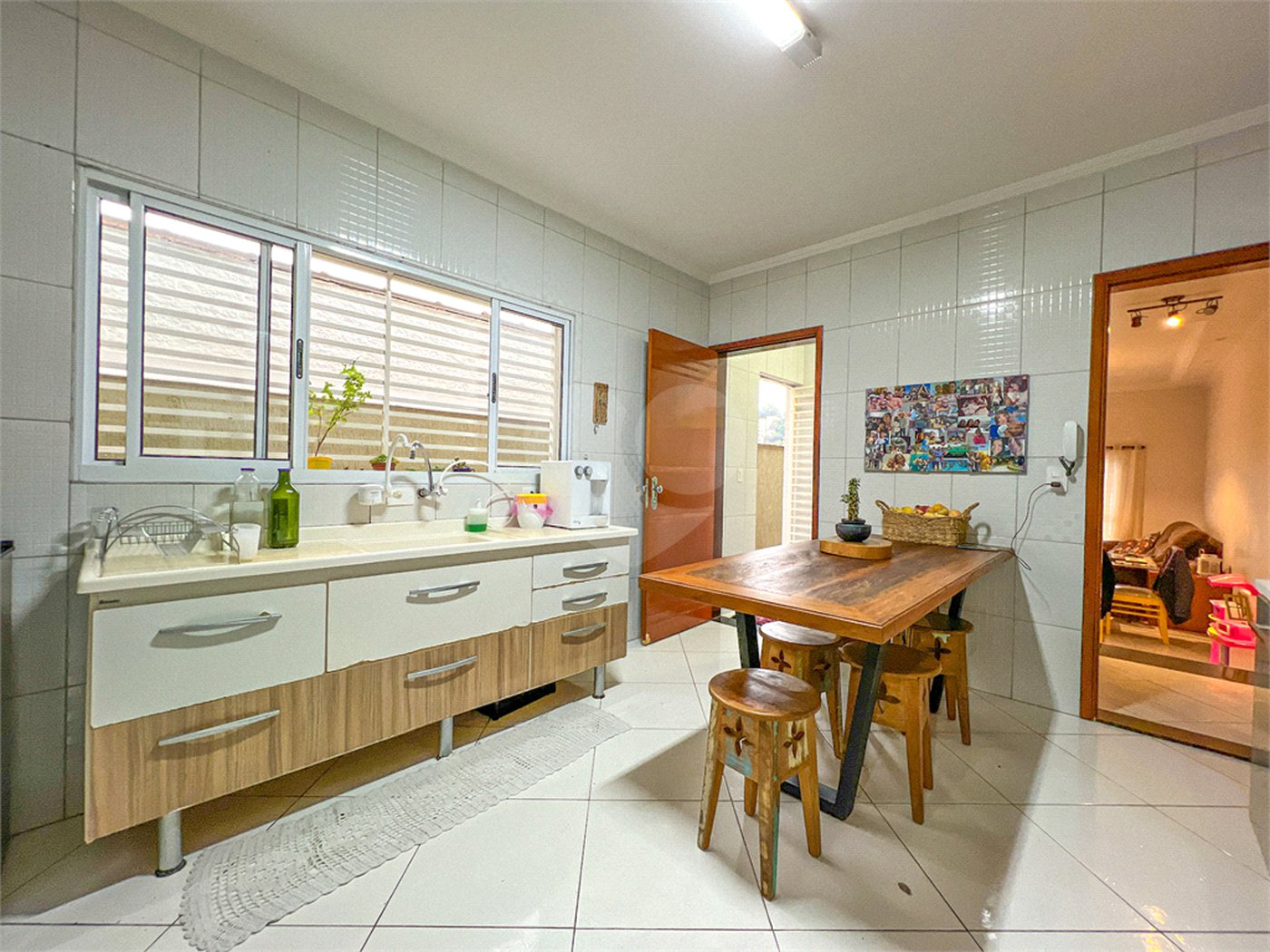 Casa à venda com 3 quartos, sendo 1 suíte,  no condomínio 658, São Paulo - SP