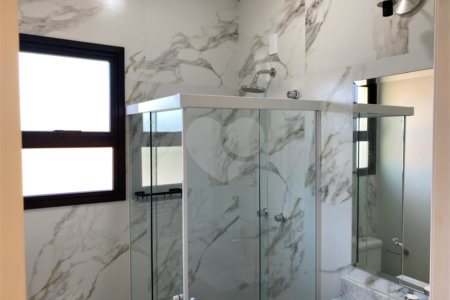 Casa à venda com 3 suítes no condomínio Villaggio Maranello, Vinhedo - SP
