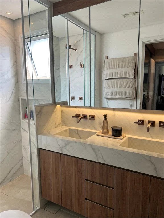 Apartamento à venda com 2 suítes em Vila Gertrudes, São Paulo, SP