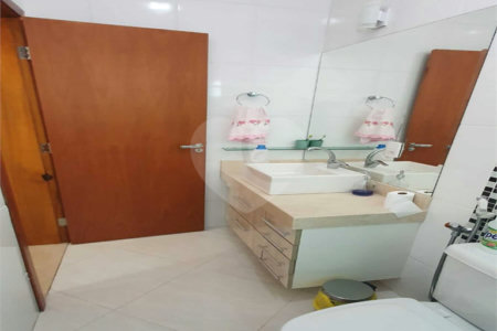 Casa à venda com 3 suítes no condomínio Amstalden Residence, Indaiatuba - SP