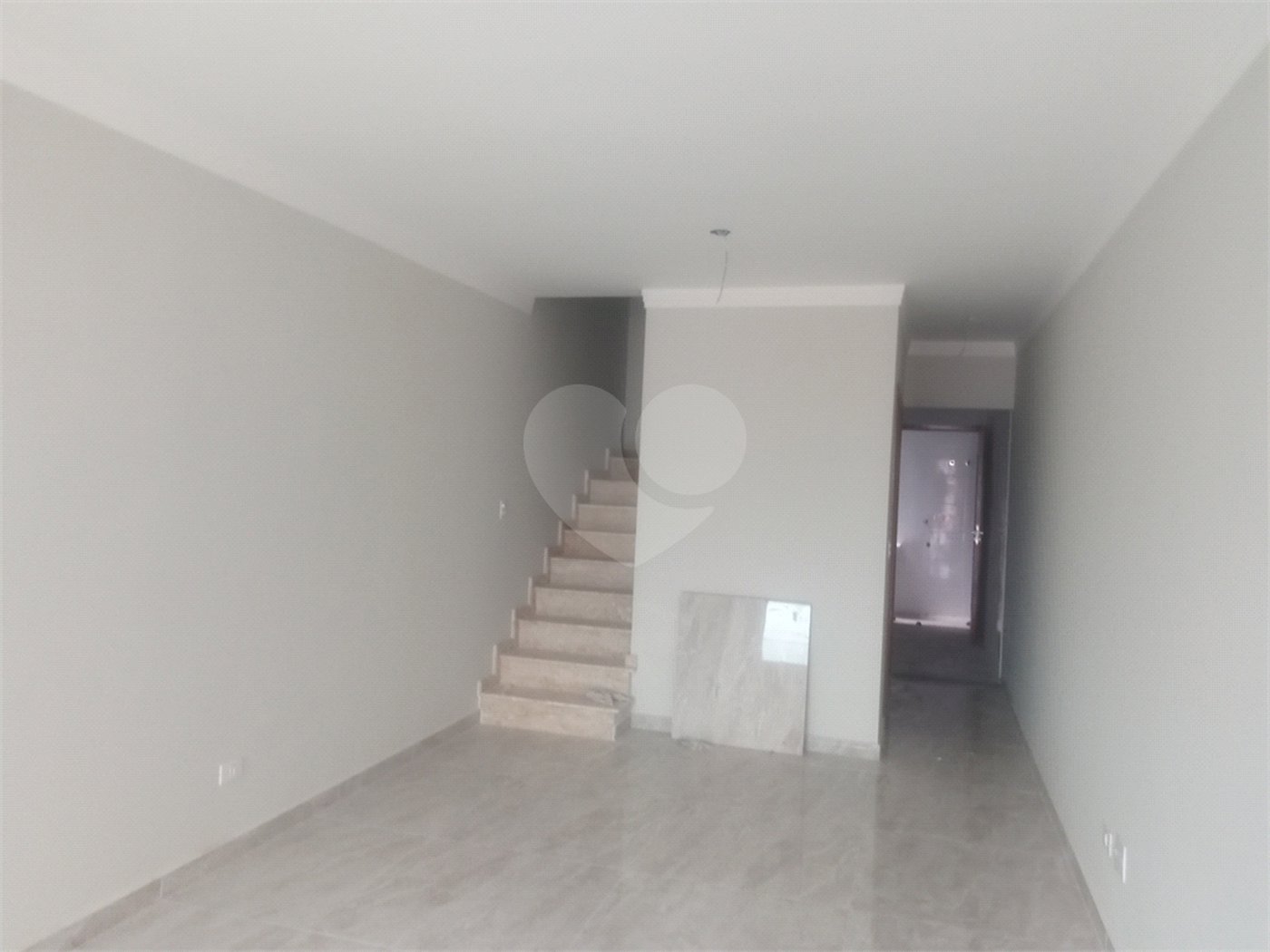 Sobrado à venda com 3 quartos, sendo 1 suíte, em Vila Mazzei, São Paulo, SP