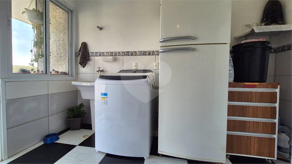 Casa à venda com 5 quartos, sendo 4 suítes, no condomínio Terras de Lucas, Sorocaba - SP