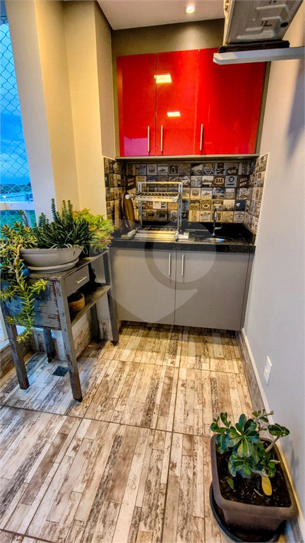 Apartamento à venda com 2 quartos, sendo 1 suíte,  em Jardim Nair Maria, Salto, SP
