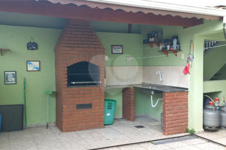 Sobrado à venda com 3 quartos, sendo 1 suíte, em Vila Ema, São Paulo, SP