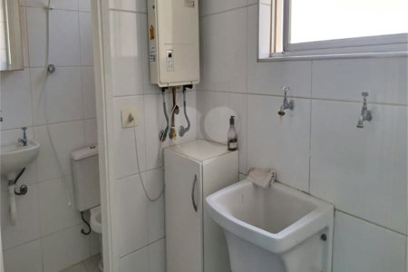 Apartamento à venda com 3 quartos, sendo 1 suíte, em Indianópolis, São Paulo, SP