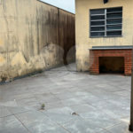 Casa Térrea à venda com 3 quartos em Jardim Dom José, São Paulo, SP