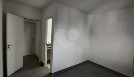 Apartamento à venda com 2 suítes em Jardim Ampliação, São Paulo, SP