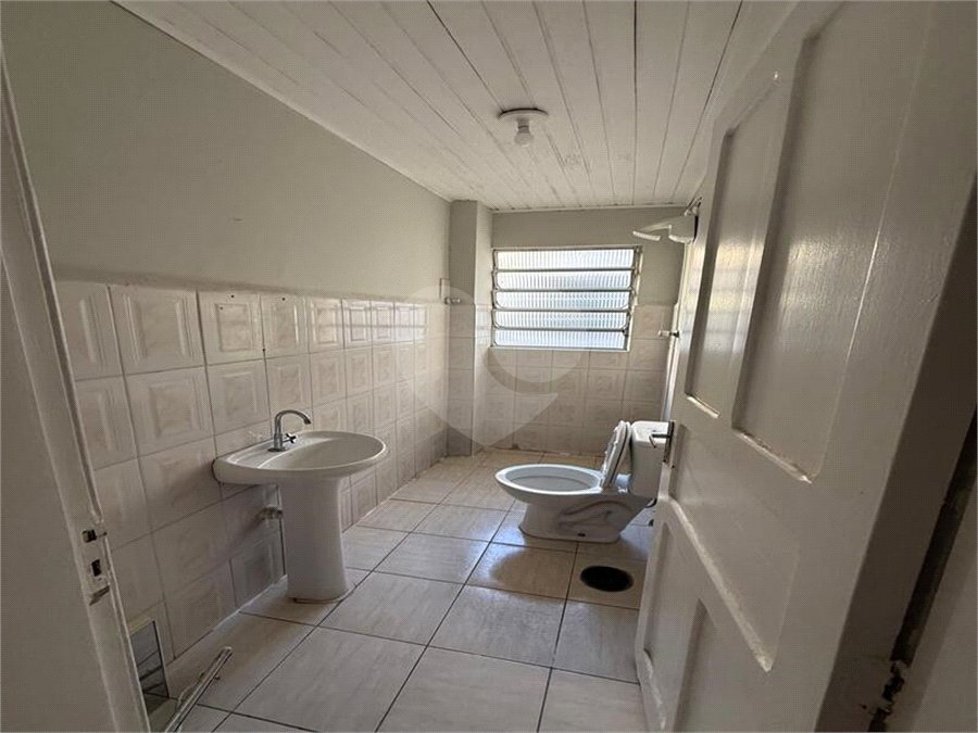 Prédio à venda com 9 quartos em Santana, São Paulo, SP