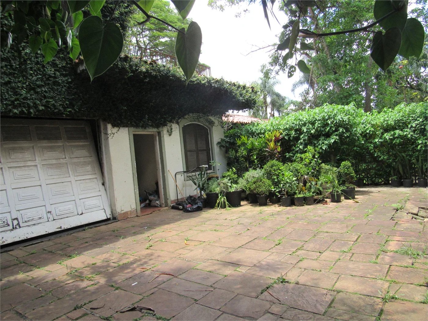 Casa à venda com 4 suítes em Jardim Guedala, São Paulo, SP