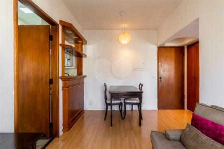 Apartamento à venda com 2 quartos, sendo 1 suíte, em Jardim Paulista, São Paulo, SP