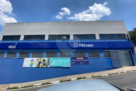 Salão para alugar em Vila Romanópolis, Ferraz de Vasconcelos, SP
