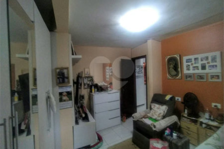 Casa à venda com 10 quartos, sendo 1 suíte, em Santa Teresinha, São Paulo, SP