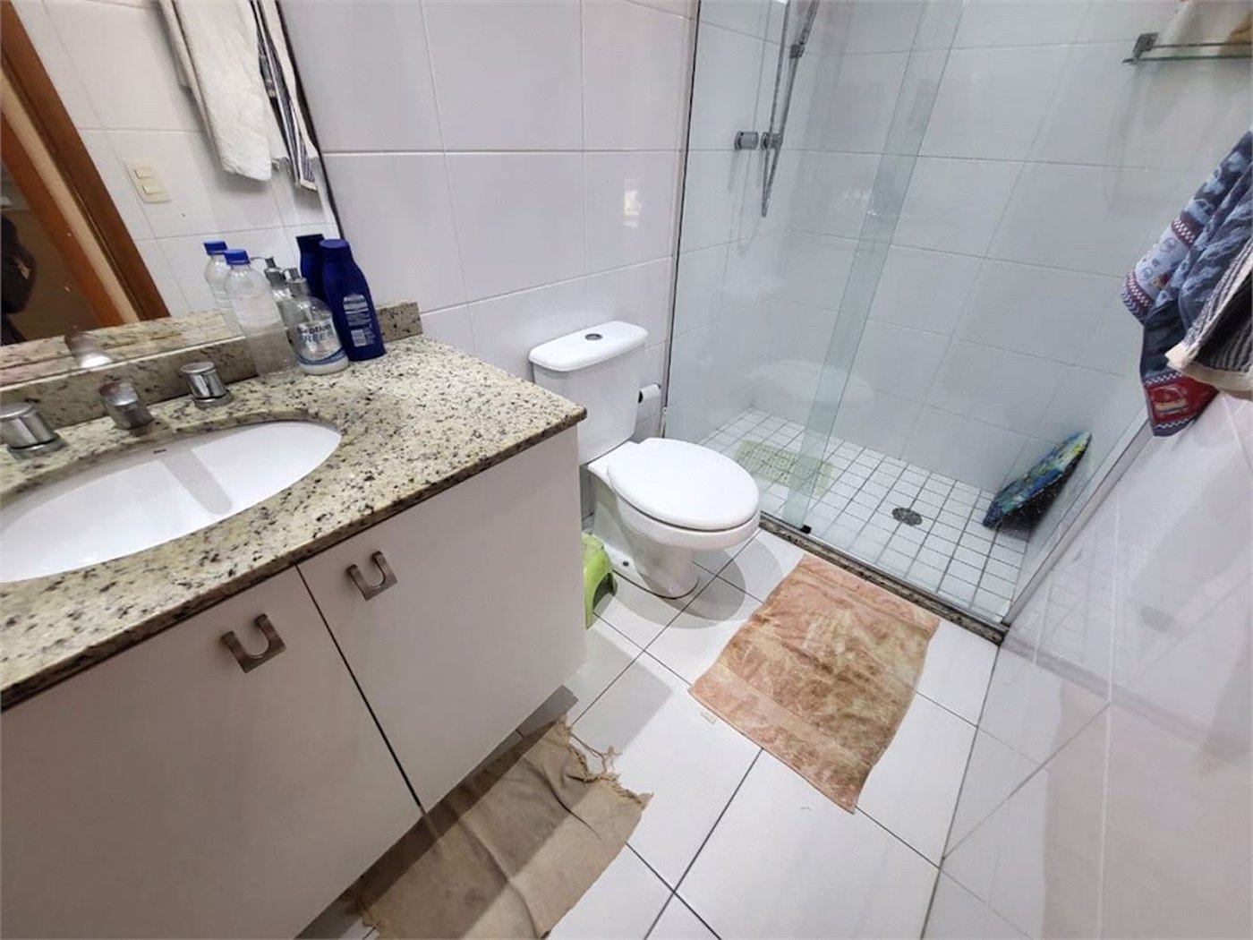 Apartamento Residencial à venda, Gonzaga, Santos - AP0120.