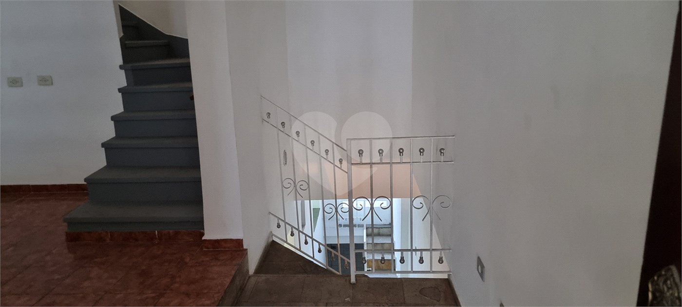Casa à venda com 3 quartos, sendo 1 suíte,  em Jardim Rosa Maria, São Paulo, SP