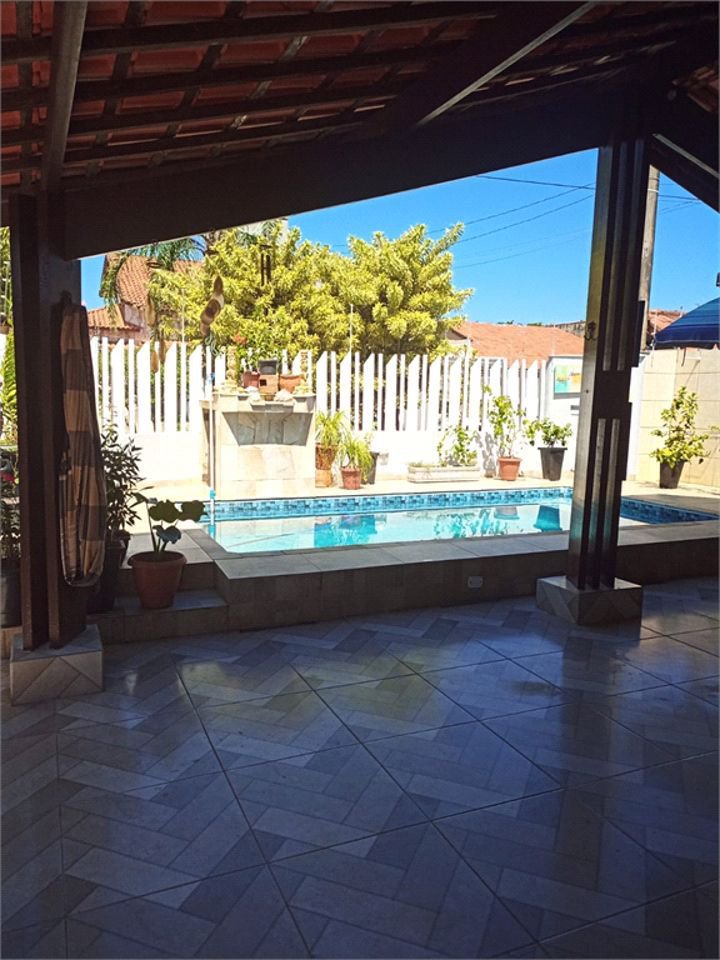 Casa com 3 dormitórios à venda, 132 m² por R$ 530.000,00 - Balneário Marambaia - Itanhaém/SP