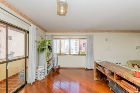 Apartamento à venda com 3 quartos, sendo 1 suíte, em Vila Carrão, São Paulo, SP