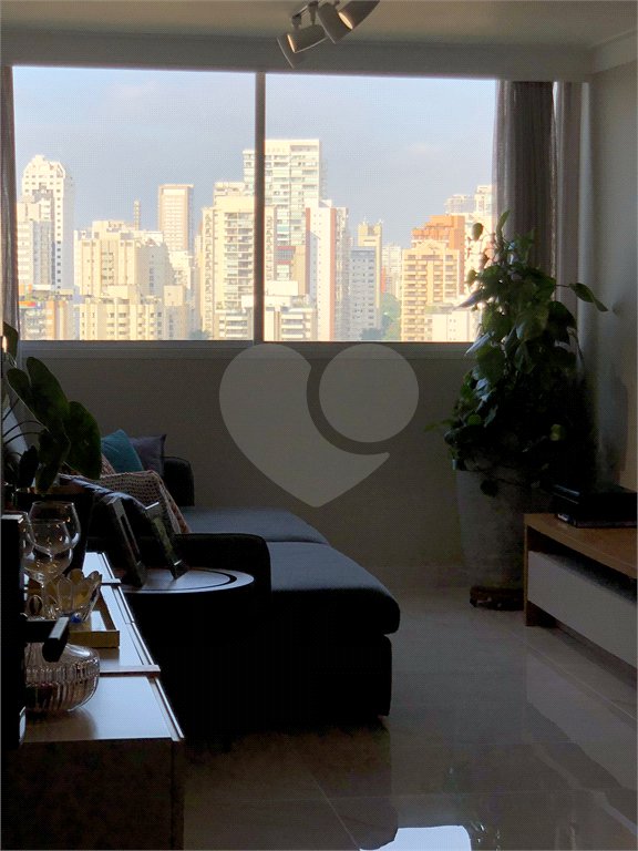 Apartamento à venda com 3 quartos em Vila Olímpia, São Paulo, SP
