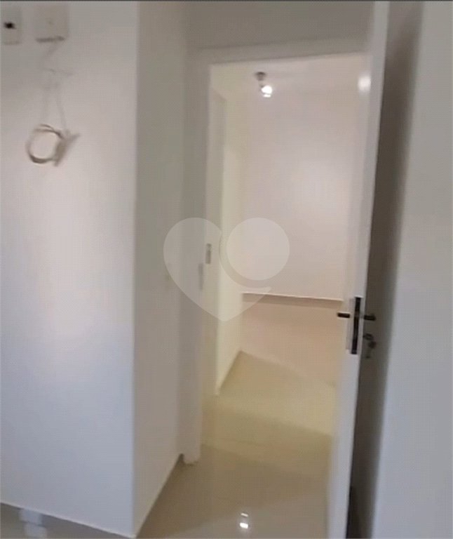 Apartamento à venda com 2 quartos em Jardim Ester Yolanda, São Paulo, SP