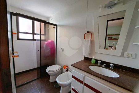 Apartamento à venda com 4 suítes em Campo Belo, São Paulo, SP