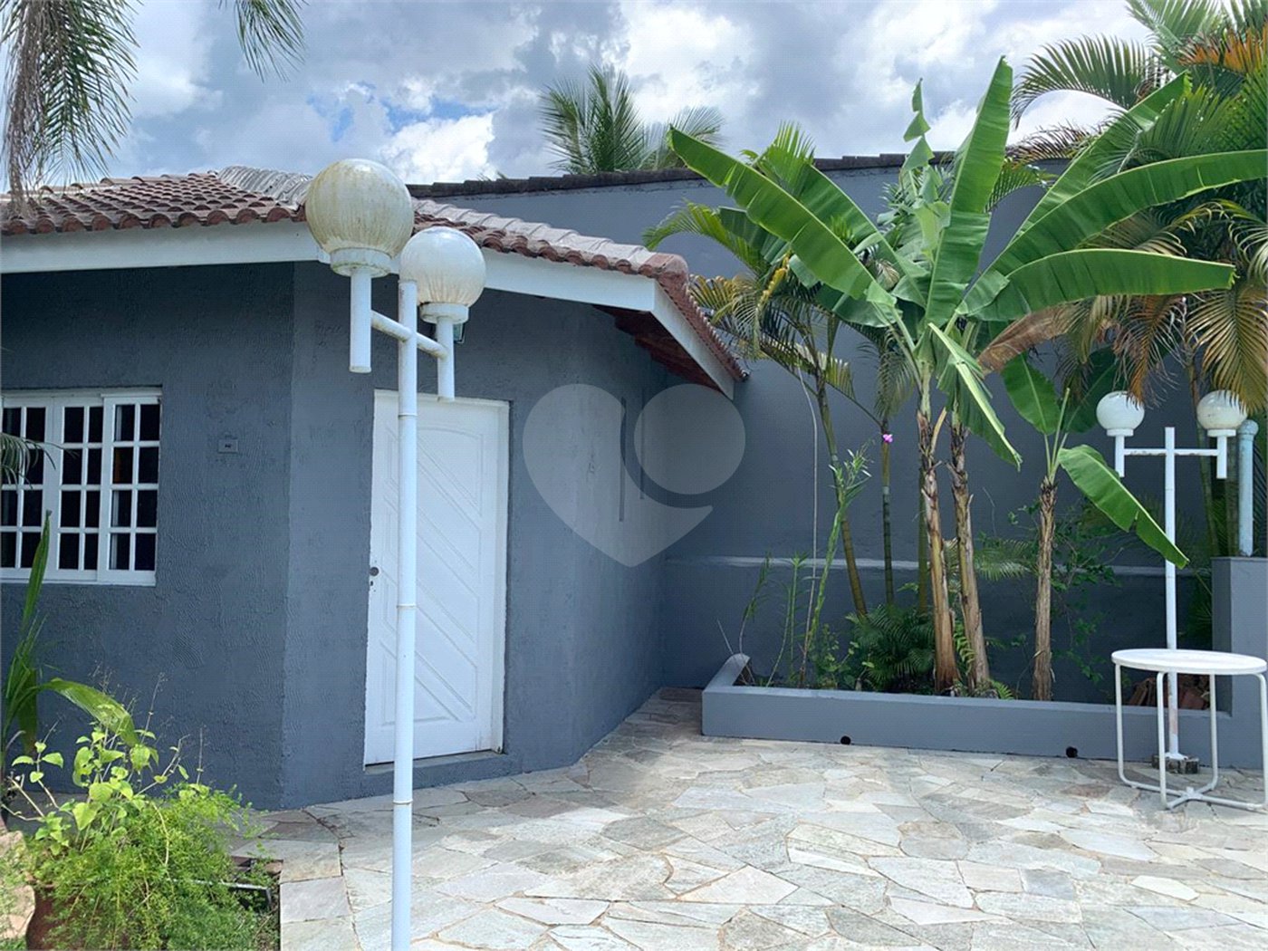 Casa à venda com 2 quartos, sendo 1 suíte,  no condomínio Morada da Praia, Bertioga - SP