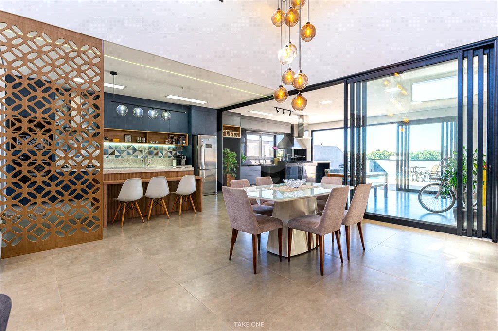 Casa à venda com 4 suítes no condomínio Residencial dos Lagos, Itupeva - SP