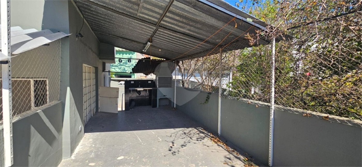 Sobrado à venda com 5 quartos, sendo 1 suíte, em Interlagos, São Paulo, SP