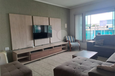 Casa à venda com 3 quartos, sendo 1 suíte,  em Éden, Sorocaba, SP