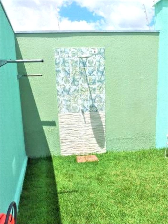 Casa à venda com 3 quartos, sendo 1 suíte, no condomínio Vilagio Vista Real, Paulínia - SP