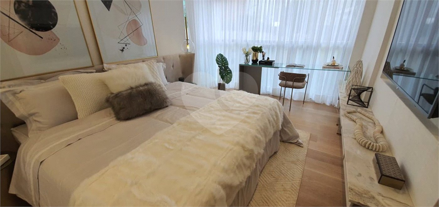Apartamento à venda com 3 suítes em Brooklin Paulista, São Paulo, SP