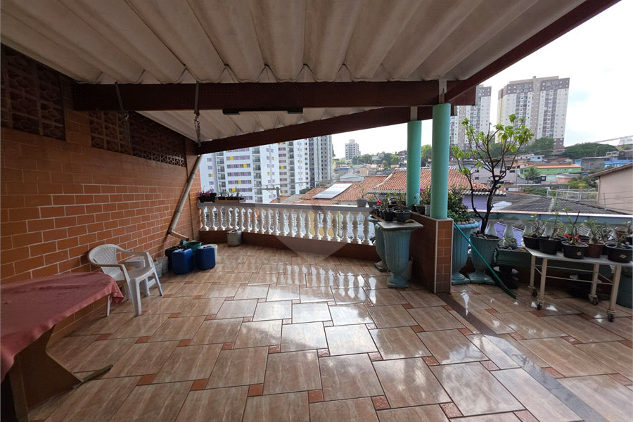 Sobrado à venda com 4 quartos, sendo 2 suítes, em Vila Nova Cachoeirinha, São Paulo, SP