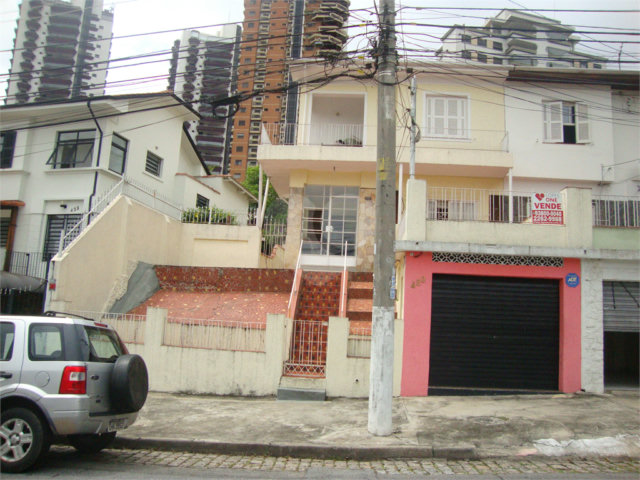 Sobrado à venda com 3 quartos em Santana, São Paulo, SP