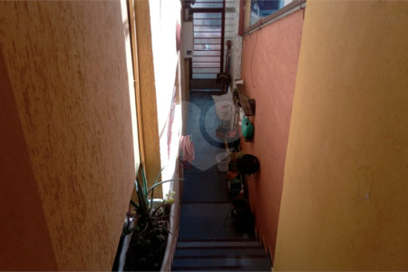 Casa à venda com 3 quartos, sendo 1 suíte, em Vila Medeiros, São Paulo, SP