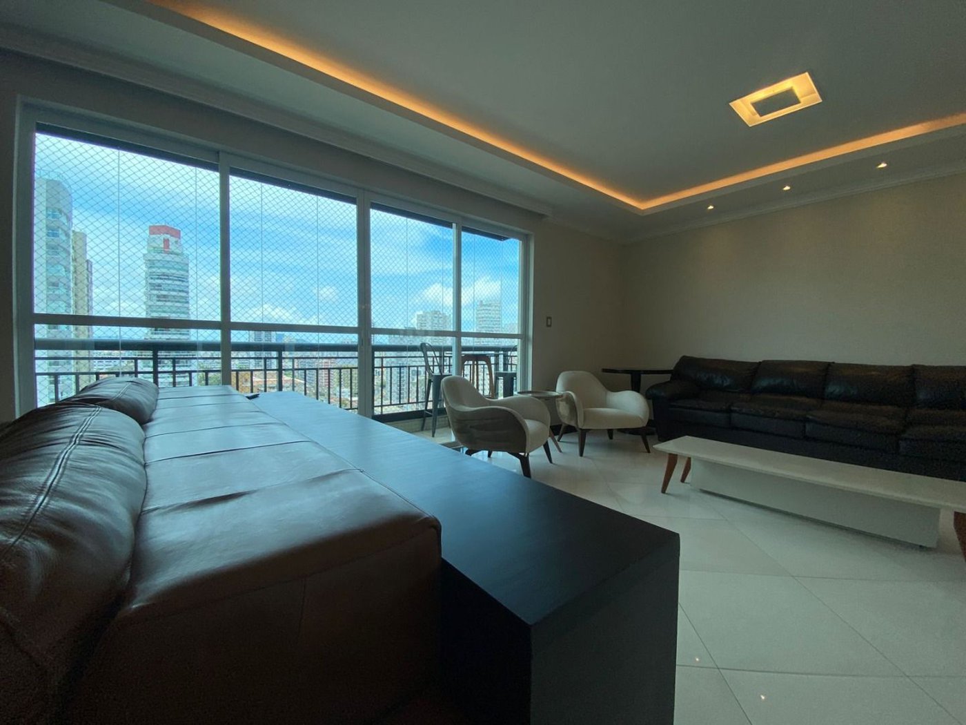 Apartamento com 3 dormitórios para alugar, 198 m² por R$ 16.000,02/mês - Gonzaga - Santos/SP
