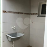 Casa à venda com 3 quartos, sendo 1 suíte, no condomínio Marfi Iii- Fase Iii, Bom Jesus dos Perdões - SP