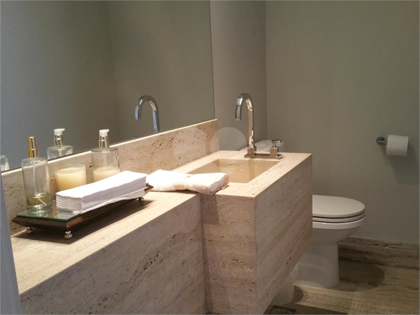 Apartamento à venda ou para alugar com 4 suítes em Morumbi, São Paulo, SP