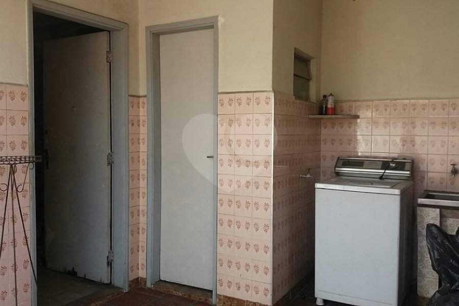 Casa Térrea à venda com 3 quartos em Bom Retiro, São Paulo, SP