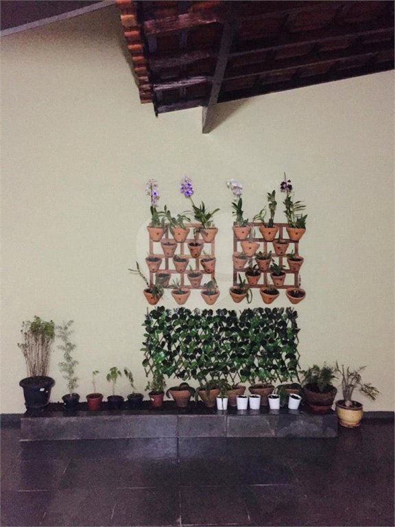 Casa à venda com 3 quartos, sendo 1 suíte, em Jardim Pinheiros, São Paulo, SP