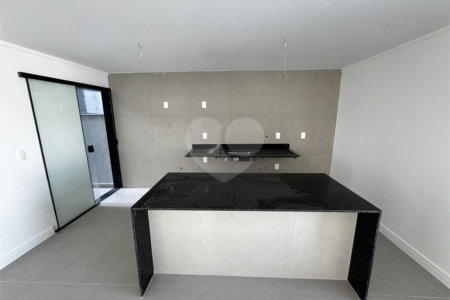 Casa à venda com 3 suítes, no condomínio Grand Park, Rio de Janeiro - RJ