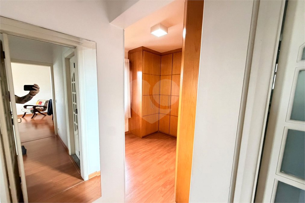 Apartamento à venda com 3 quartos, sendo 1 suíte, em Vila Paulista, São Paulo, SP