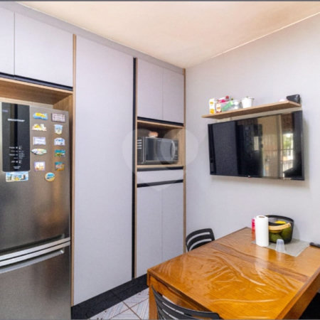 Casa à venda com 2 quartos, sendo 1 suíte,  no condomínio Colina de Goiás, São Paulo - SP