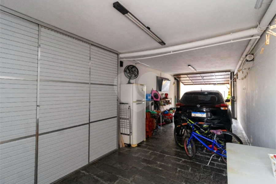 Casa à venda com 2 quartos, sendo 1 suíte, no condomínio Colina de Goiás, São Paulo - SP