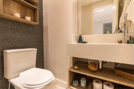 Apartamento à venda ou para alugar com 2 quartos, sendo 1 suíte,  em Vila Gertrudes, São Paulo, SP