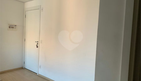 Apartamento à venda com 2 quartos em Jaraguá, São Paulo, SP