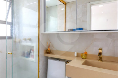 Apartamento à venda com 3 quartos, sendo 1 suíte, em Santo Amaro, São Paulo, SP