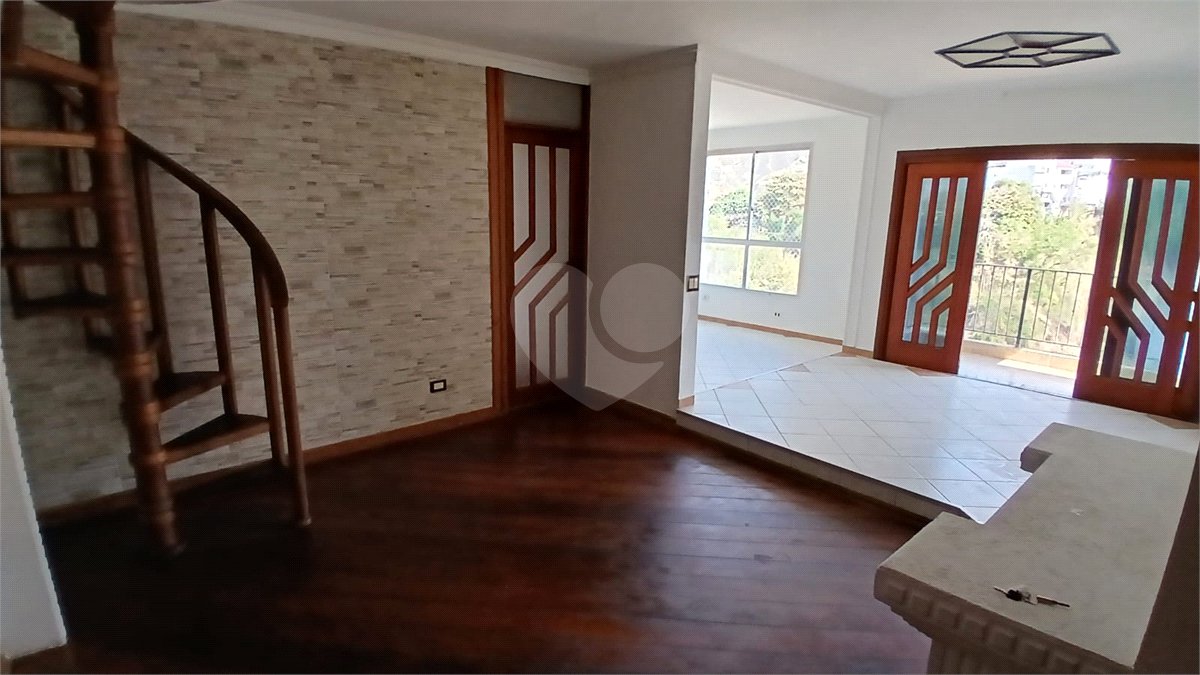 Cobertura à venda com 3 quartos, sendo 1 suíte, em Tijuca, Rio de Janeiro, RJ