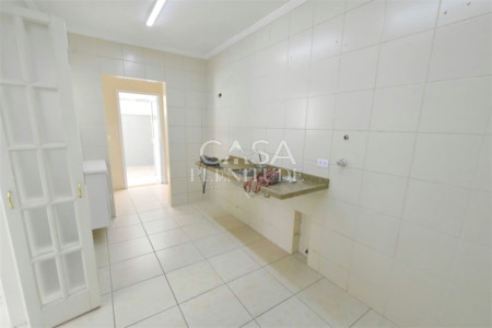 Sobrado à venda com 3 quartos, sendo 1 suíte, em Jardim Pagliato, Sorocaba, SP